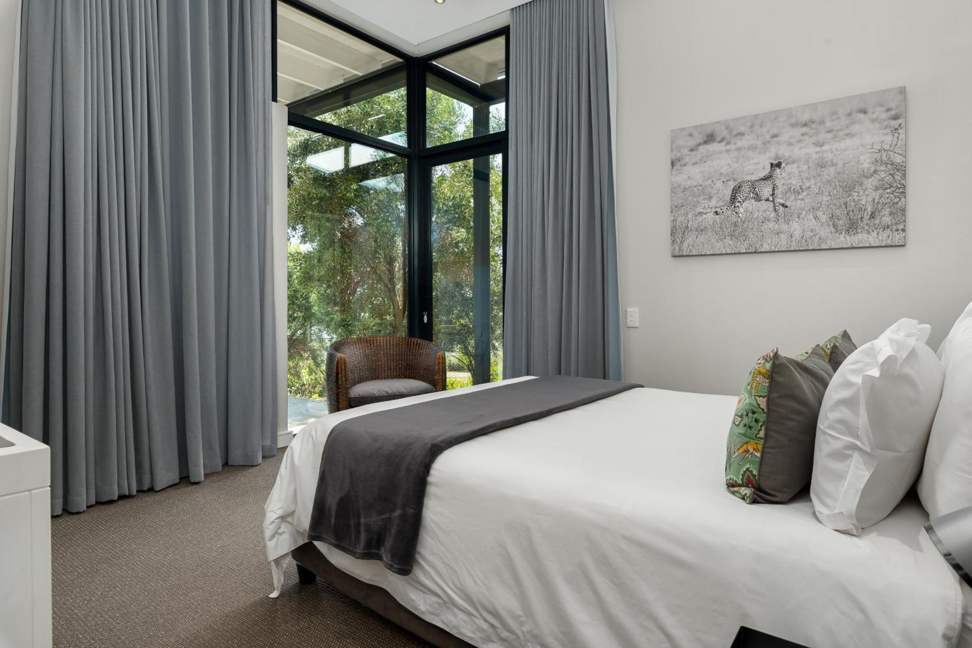Sunset Splendour Guesthouse Noordhoek Exterior photo