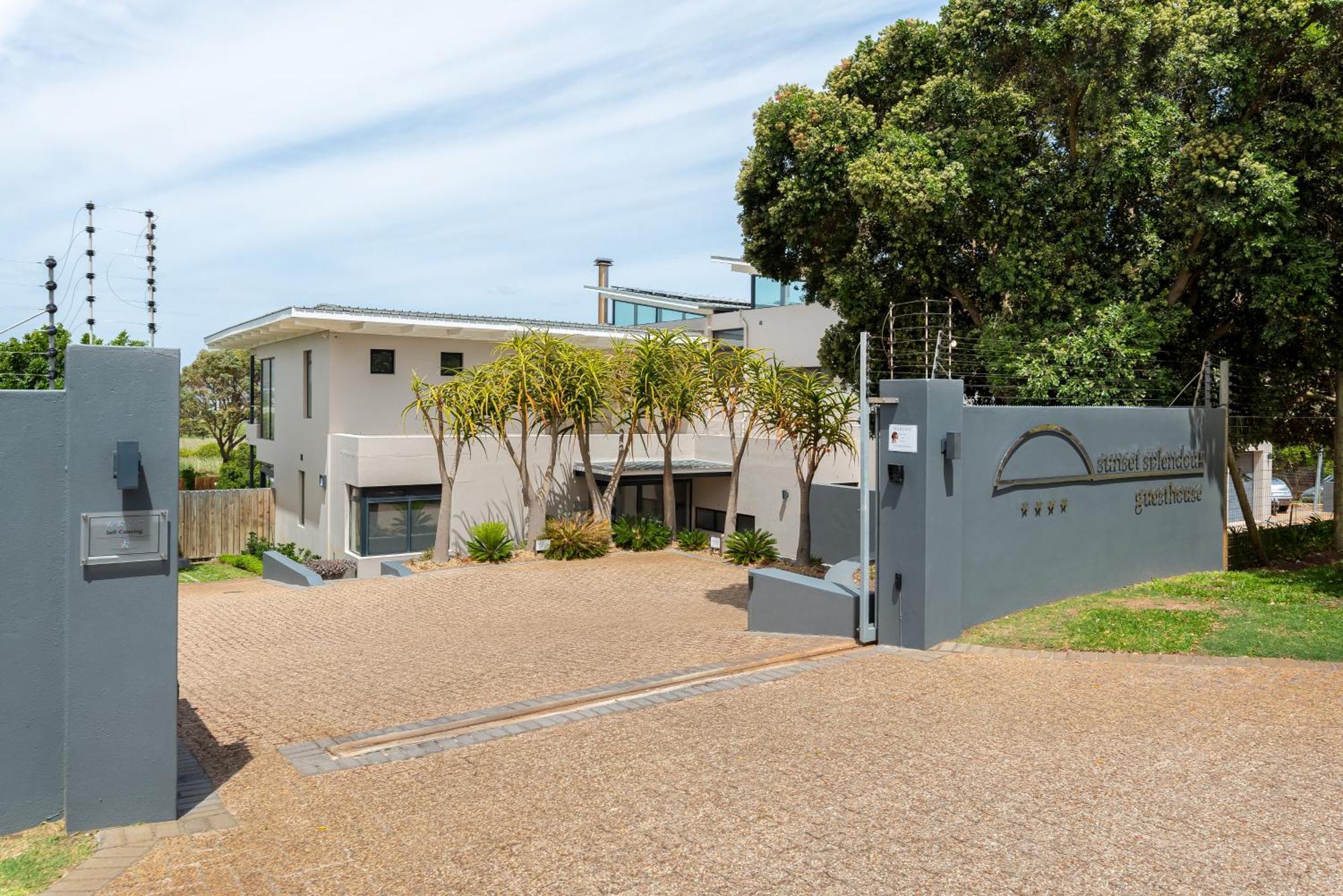 Sunset Splendour Guesthouse Noordhoek Exterior photo