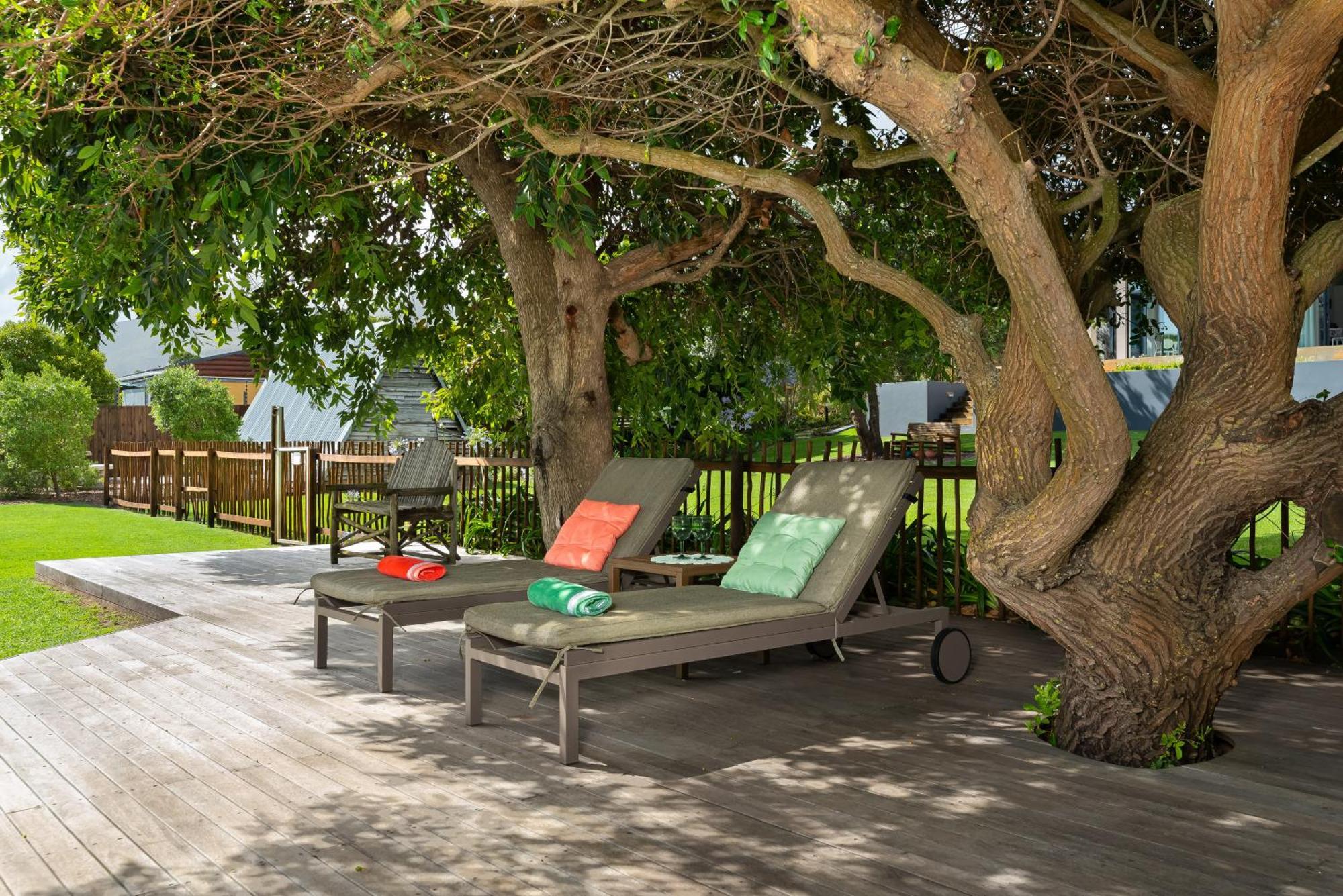 Sunset Splendour Guesthouse Noordhoek Exterior photo
